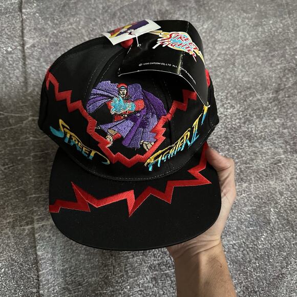 NWT Men's Vintage 90's CapCom Street Fighter 2 M Bison Jagged Edge Snapback Hat - Picture 1 of 5